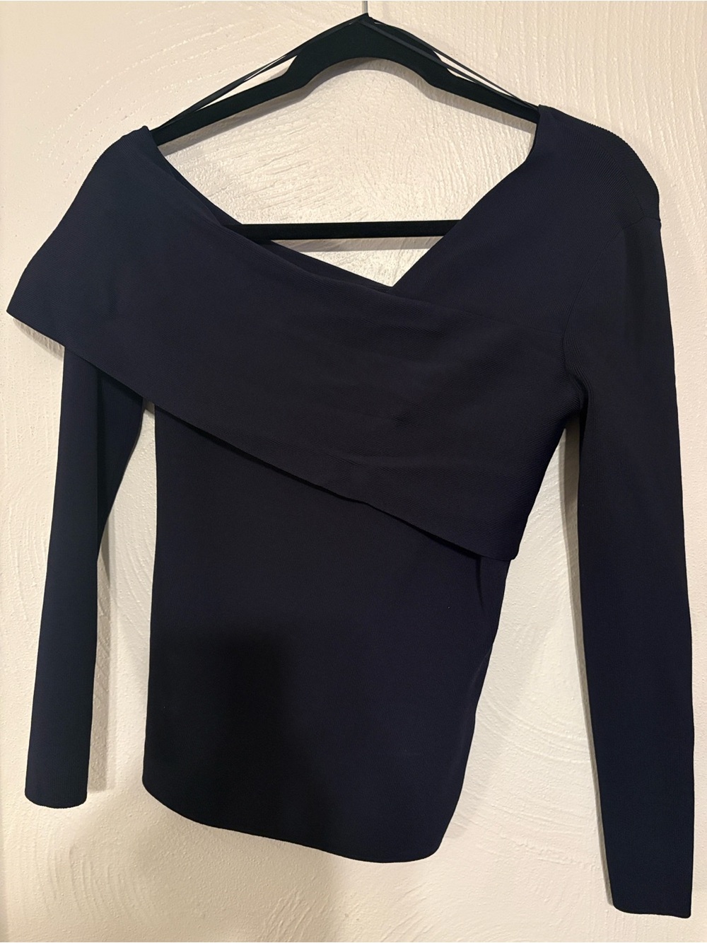 Reiss Eliah Navy Asymmetric Off Shoulder Knit Top Size S